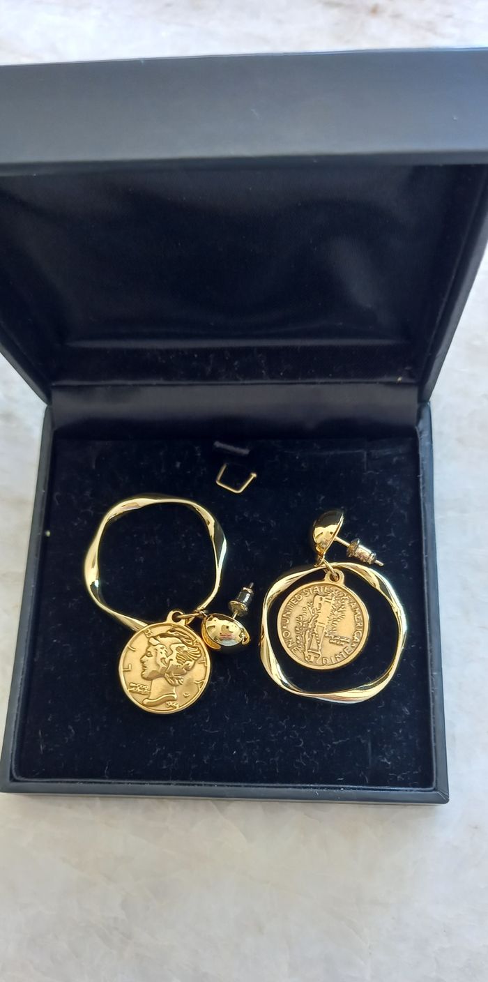 Boucles d’oreilles