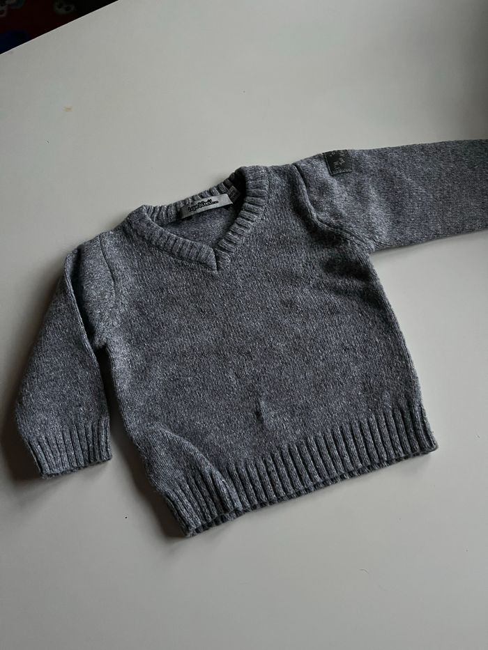 Pull col V bébé garçon