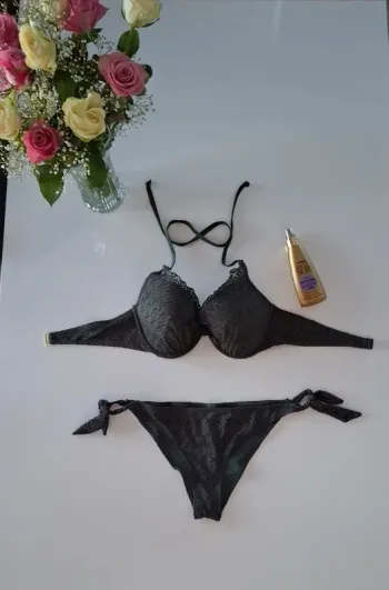 Superbe maillot de bain deux pieces