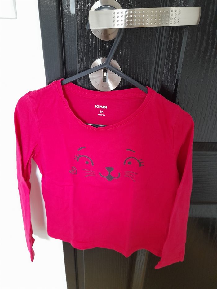 Lot T-shirts fille 4ans - photo numéro 2