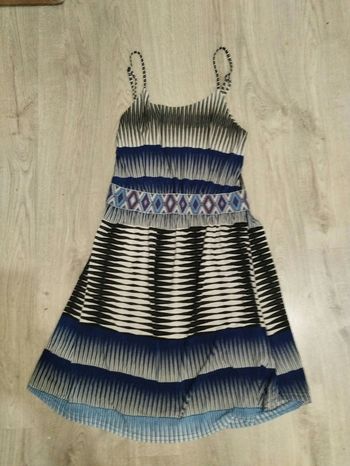 Robe été cintrée taille 36