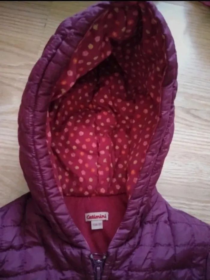 Blouson hiver. Bordeau. Fille. Catimini.
Taille 18 mois - photo numéro 4