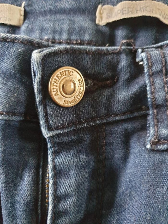 Jean femme Stradivarius T36 long 100cm super hight waist fit bleu foncé - photo numéro 8