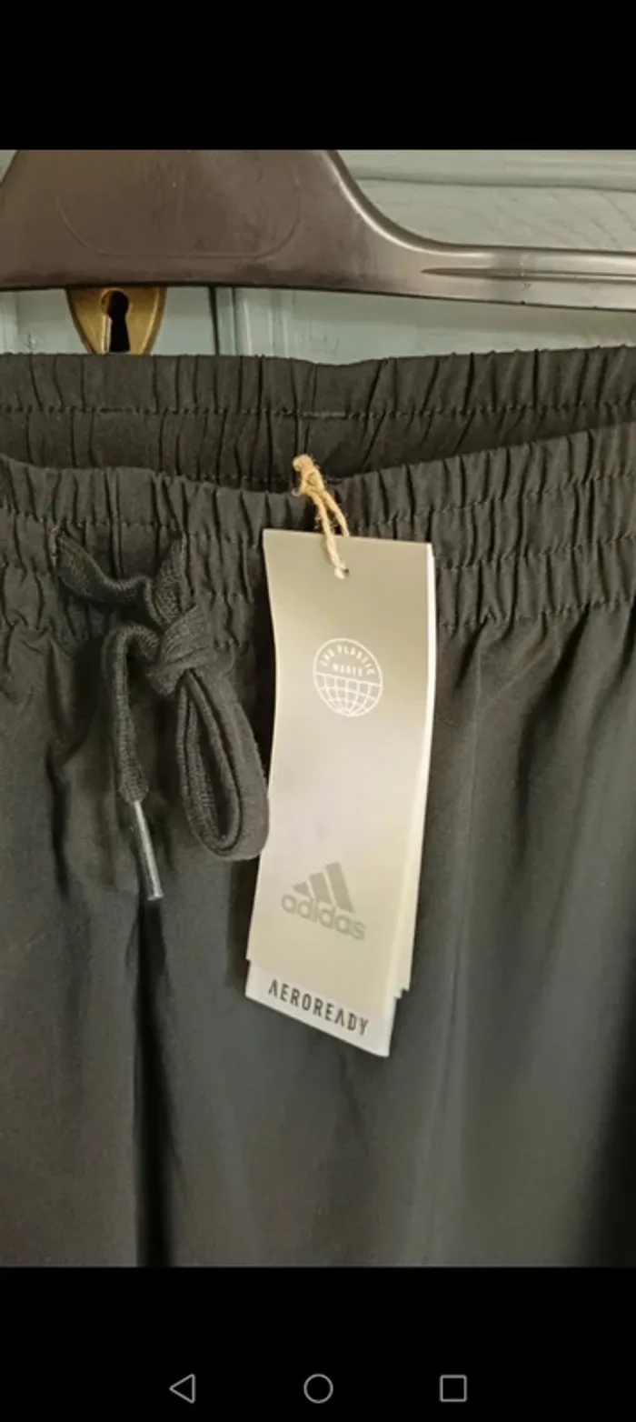 Jogging adidas - photo numéro 2