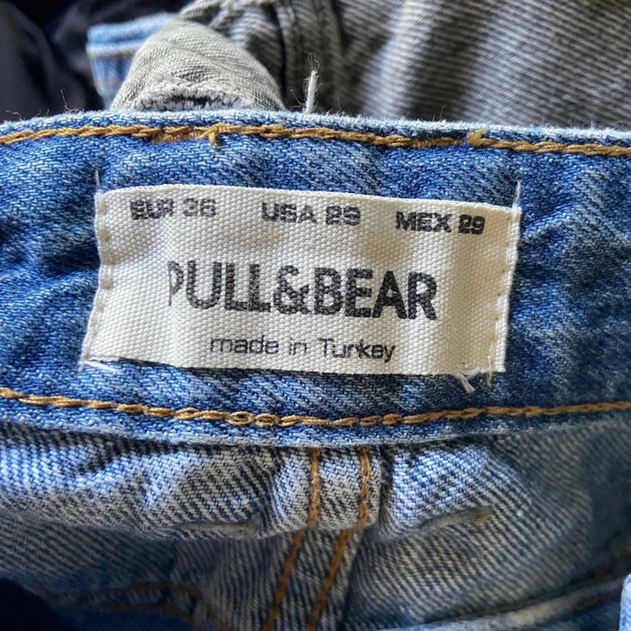 Jean pull ans bear - photo numéro 4