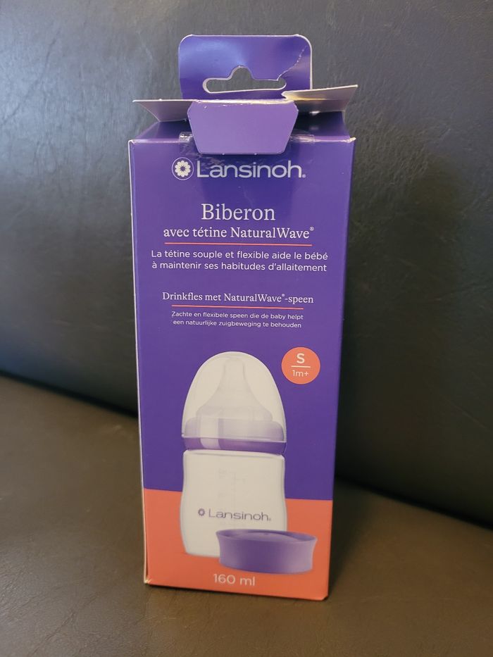 Biberon naturalwave neuf
