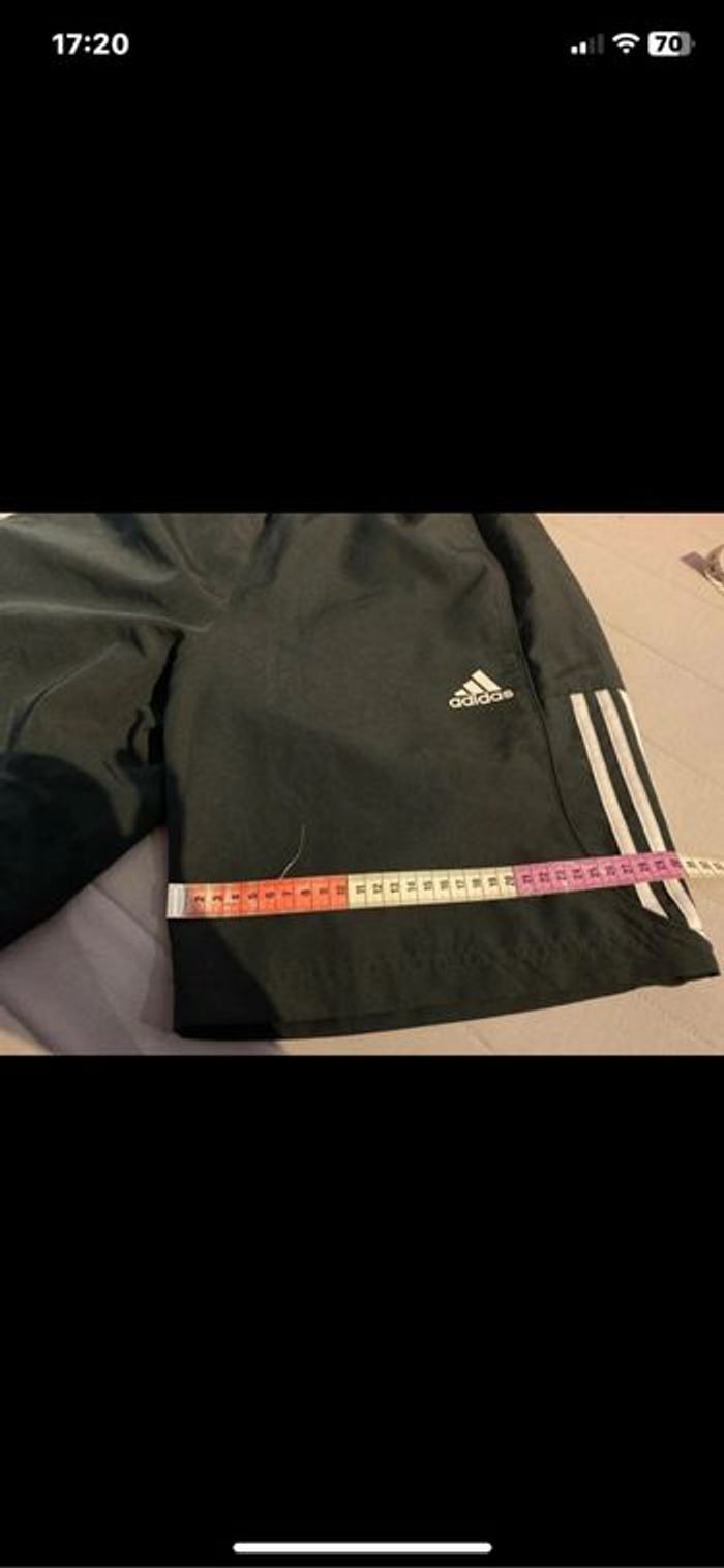 Short de sport. - photo numéro 6