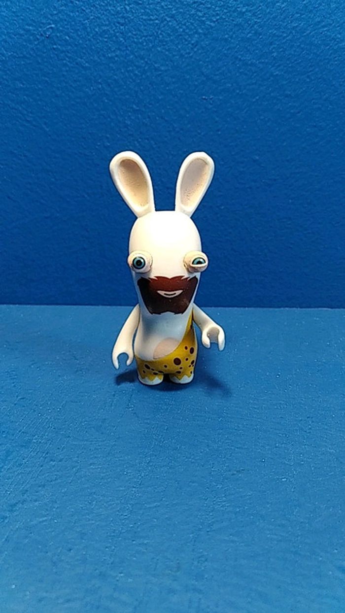 Figurine lapin crétin