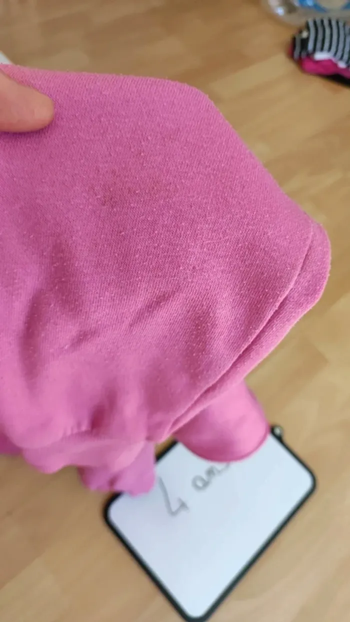 Survêtement taille 4 ans - photo numéro 3