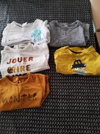Lot de 5 t-shirts longues manches taille 6 mois