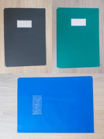 Lot 3 protège-cahier noir vert bleu - A4