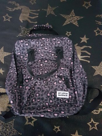 Petit sac à dos imprimés léopard rose noir et gris