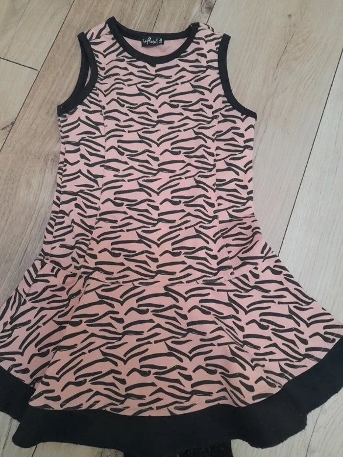 Robe influx 4 ans - photo numéro 2