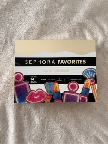 SEPHORA FAVORITES Calendrier de l’Avent - 24 produits Maquillage, Soin, Capillaire et Parfum