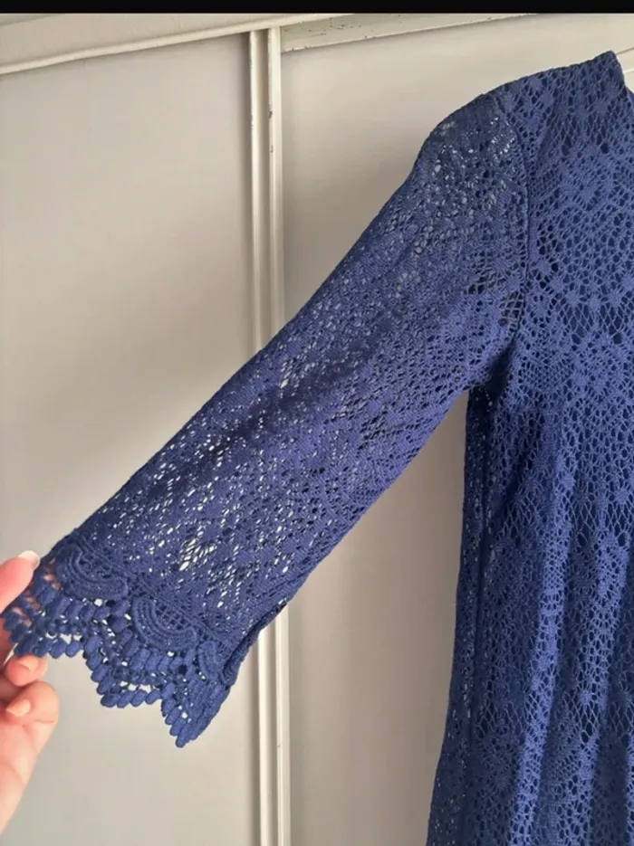 Robe élégante en dentelle taille : 36 📸 - photo numéro 3