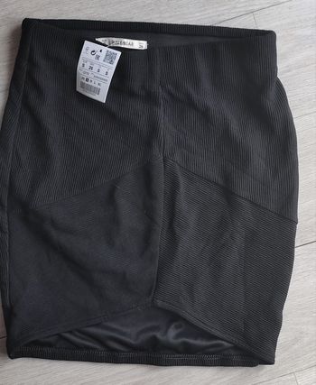 Jupe neuve pull and bear TS