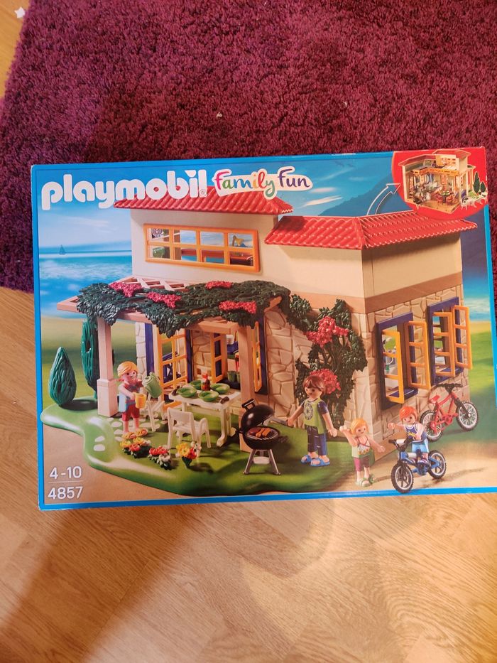 Playmobil