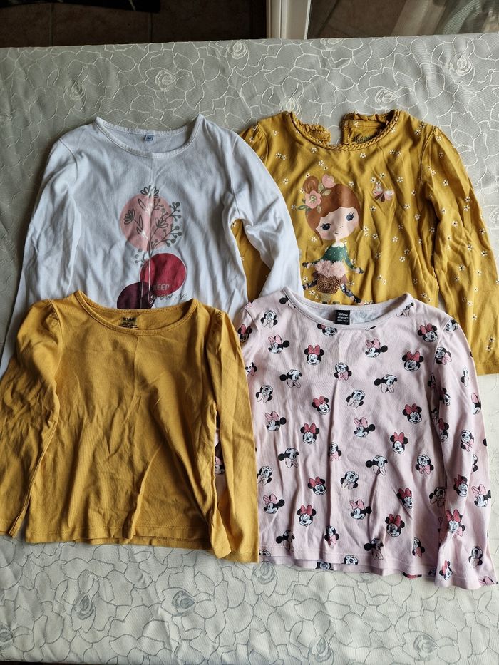 Lot de 4 tee shirts fille 5 ans