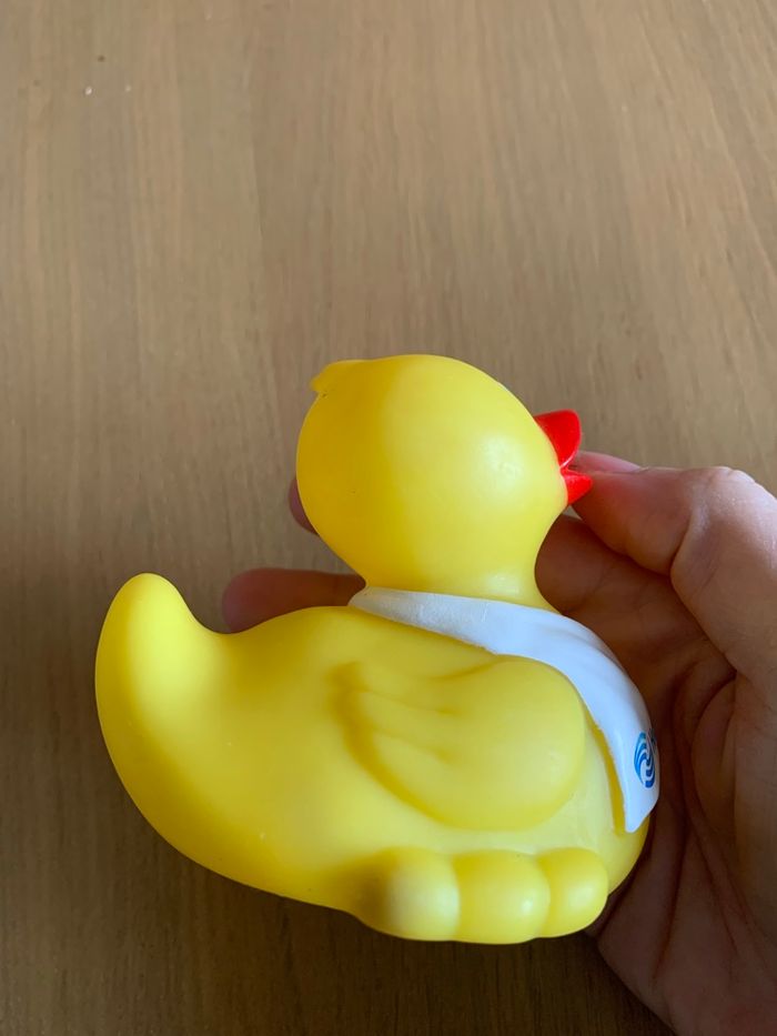 4 canards jouets de bain - photo numéro 3