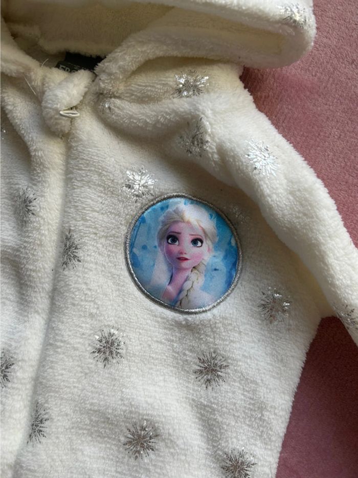 Sur pyjama 9 mois - photo numéro 2