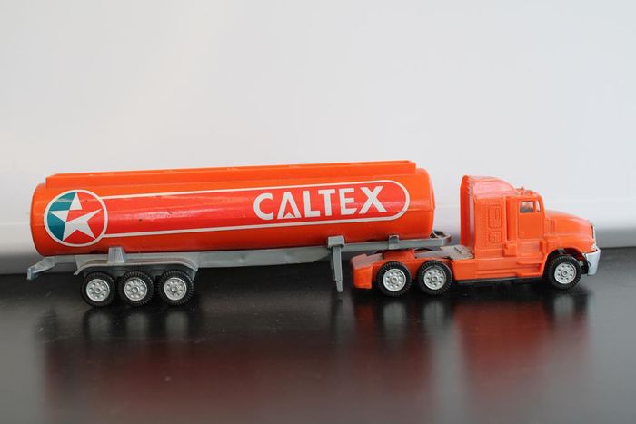 New ray camion tracteur plus remorque citerne - photo numéro 6