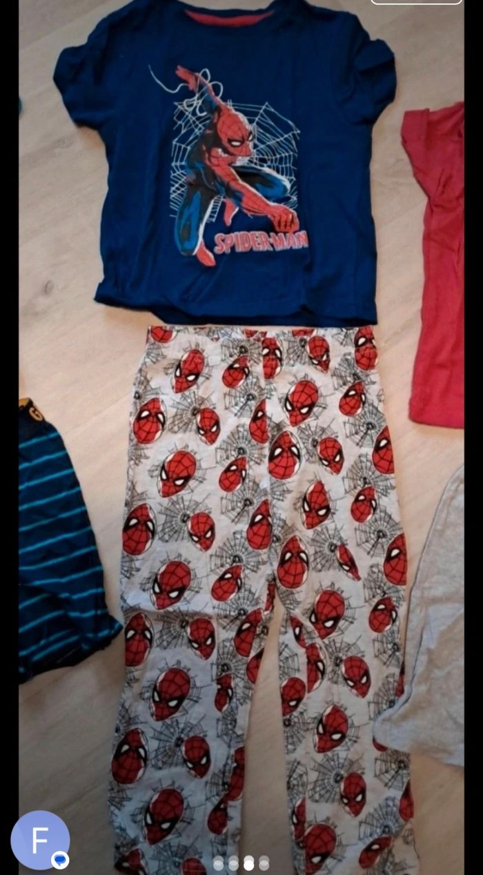 Lot de 3 pyjamas pyjashorts 2ans neufs - photo numéro 3