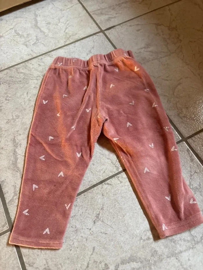 Pantalon de pyjama avec motif cœur - photo numéro 2