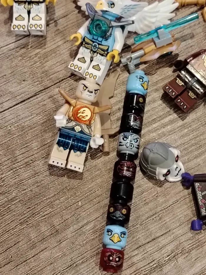 Lot vrac lego chima figurines armes drapeaux - photo numéro 8