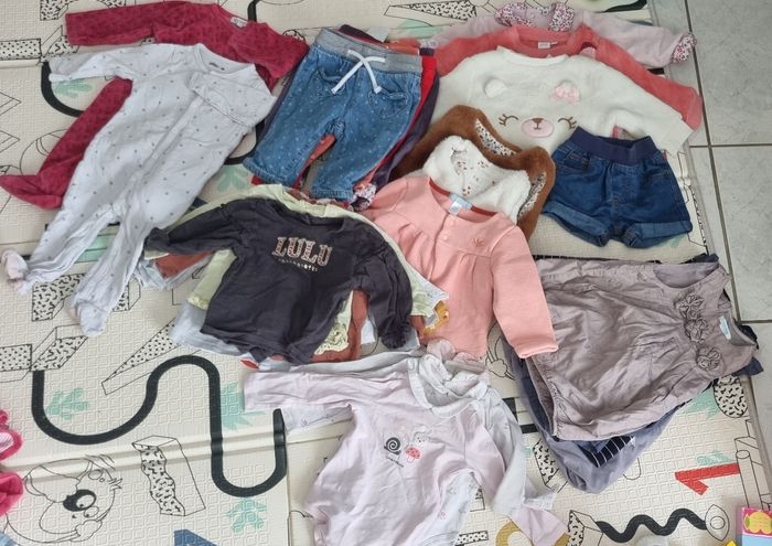 Lot fille 6 mois