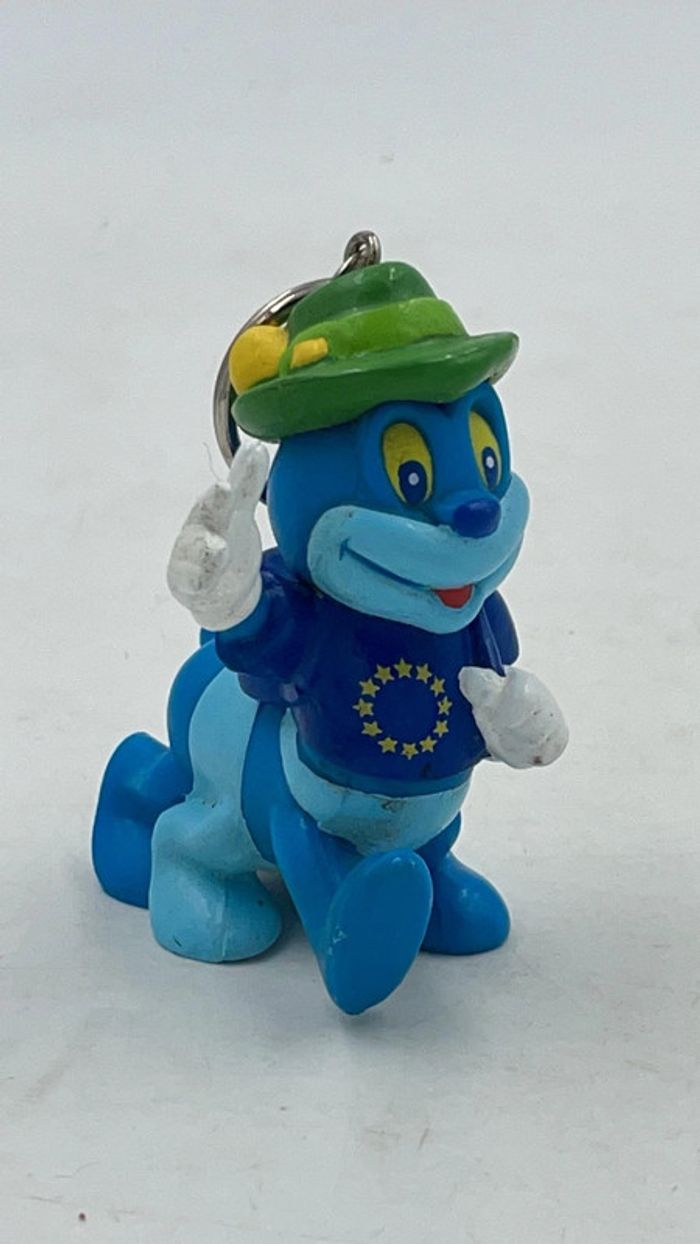 Figurine Porte clés mascotte de l’Europe en PVC 6x7 cm - photo numéro 2