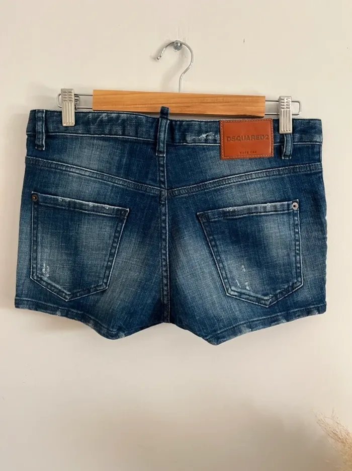 Short en jean taille basse Dsquared2 - photo numéro 5