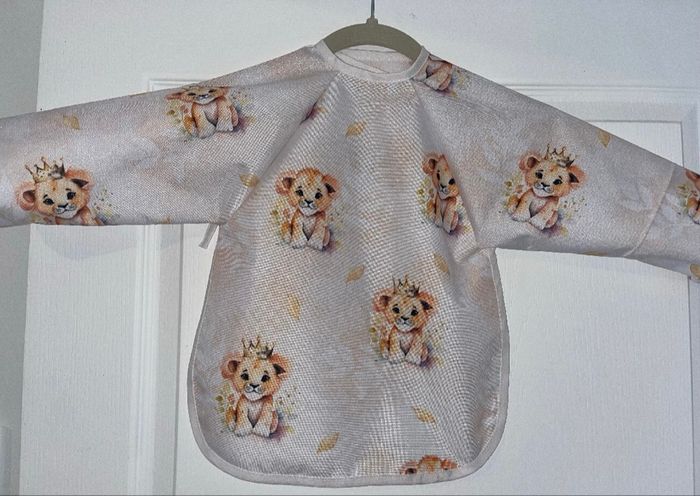 Bavoir imperméable à manche 8/36 mois