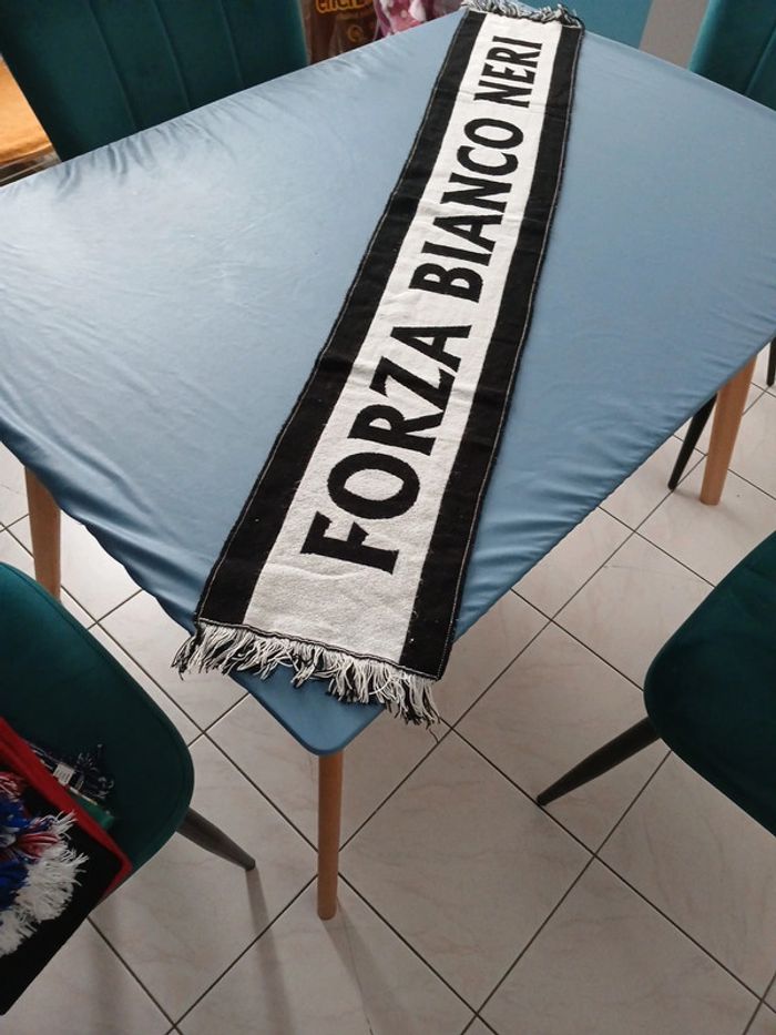 Écharpe foot Juventus Turin Italie italia - photo numéro 2