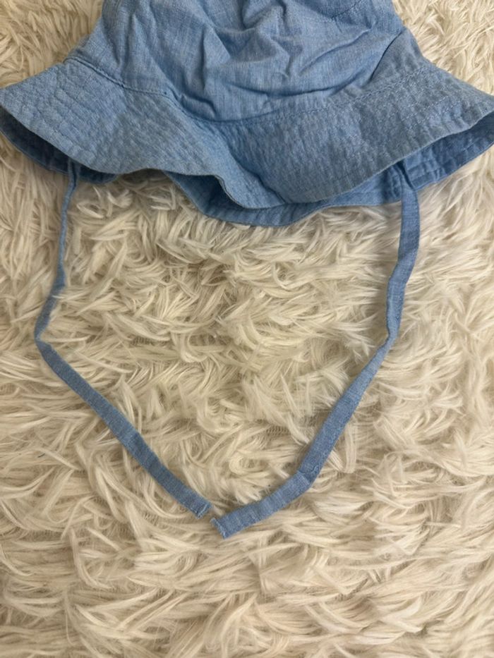 Bob bleu H&M taille 4-6 mois - photo numéro 3