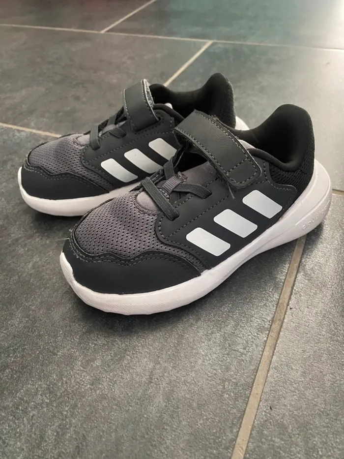 Baskets Adidas Tensaur Run 3.0 EL I Taille 26