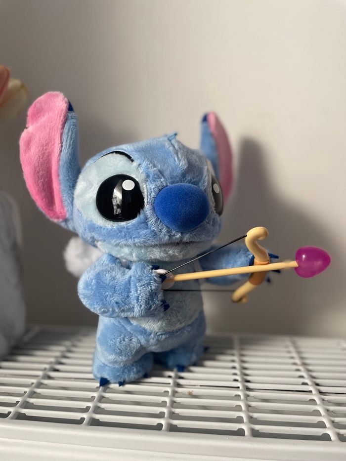 Grande figurine Disney Stitch Cupidon 💘 - photo numéro 9