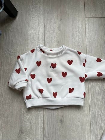 Sweat Kiabi Écru à cœurs Rouges - 3 mois