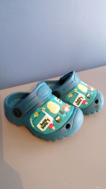 Crocs