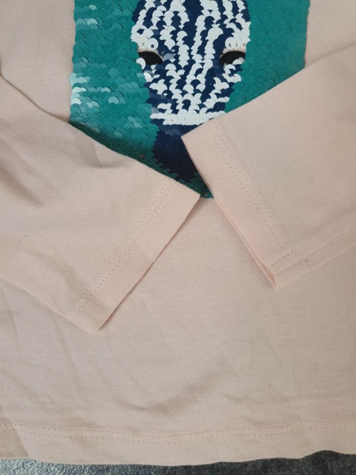 Lot 2 t-shirts fille 2 ans tape à l'œil très bon état - photo numéro 7