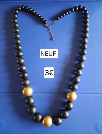 Collier fantaisie long NEUF avec boules noires et dorées