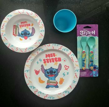 🍽️ Lot vaisselle enfant Stitch Disney – Complet – Neuf avec étiquettes