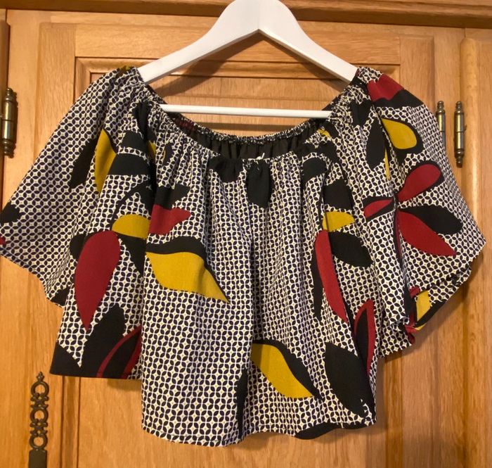 Blouse courte