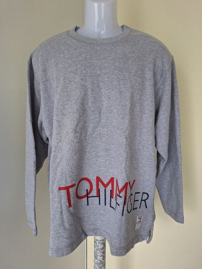 Pull sweat taille L Tommy Hilfiger