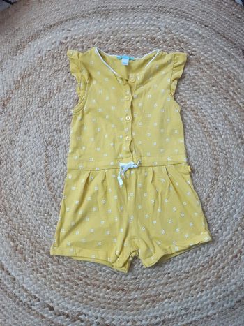 Combinaison short jaune Obaïbi 86 cm