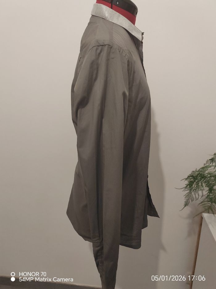 Chemise en lin col style python - photo numéro 3