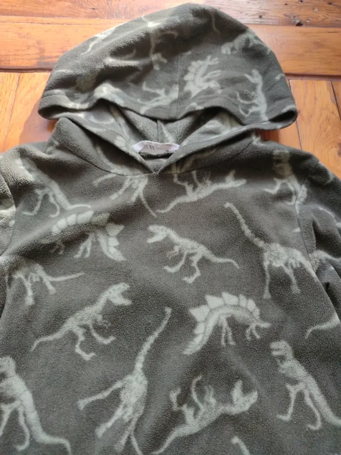 Pull à capuche H&M 2-4ans 104 - photo numéro 2