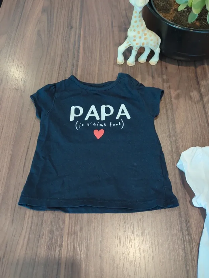 Lot 3 t shirt Kiabi 9m - photo numéro 2