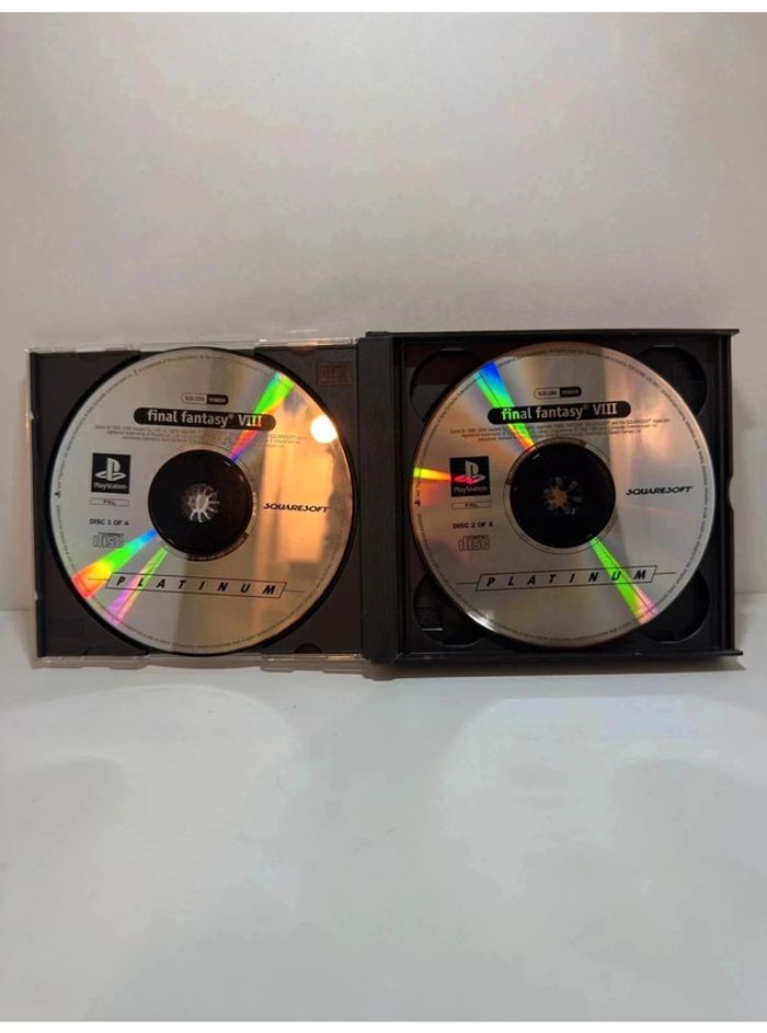 Final Fantasy VIII PlayStation 1 PS1 - photo numéro 3