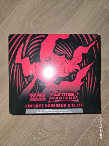 Pokemon etb coffret dresseur d'élite astres radieux