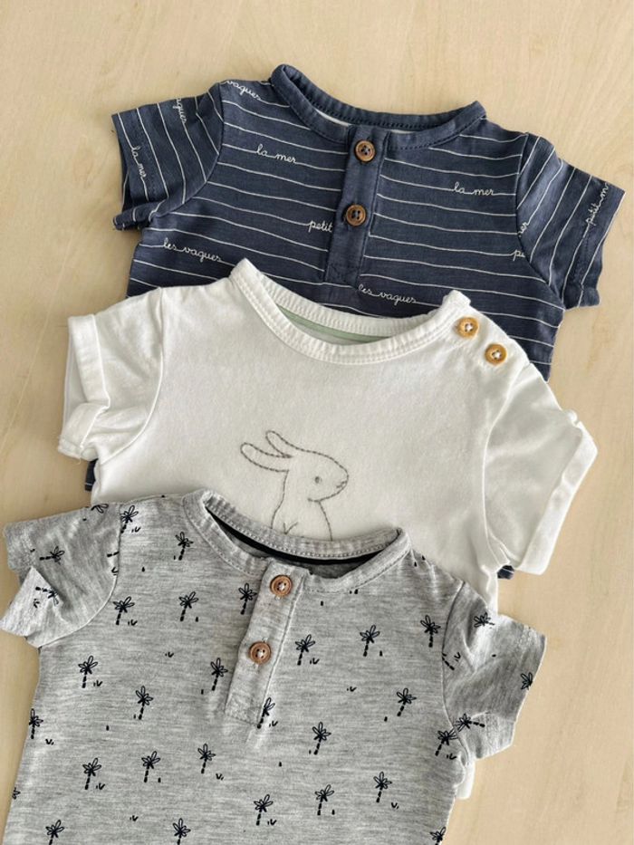 Lot de 3 t-shirt Kiabi 1 mois 52/55 cm - photo numéro 3